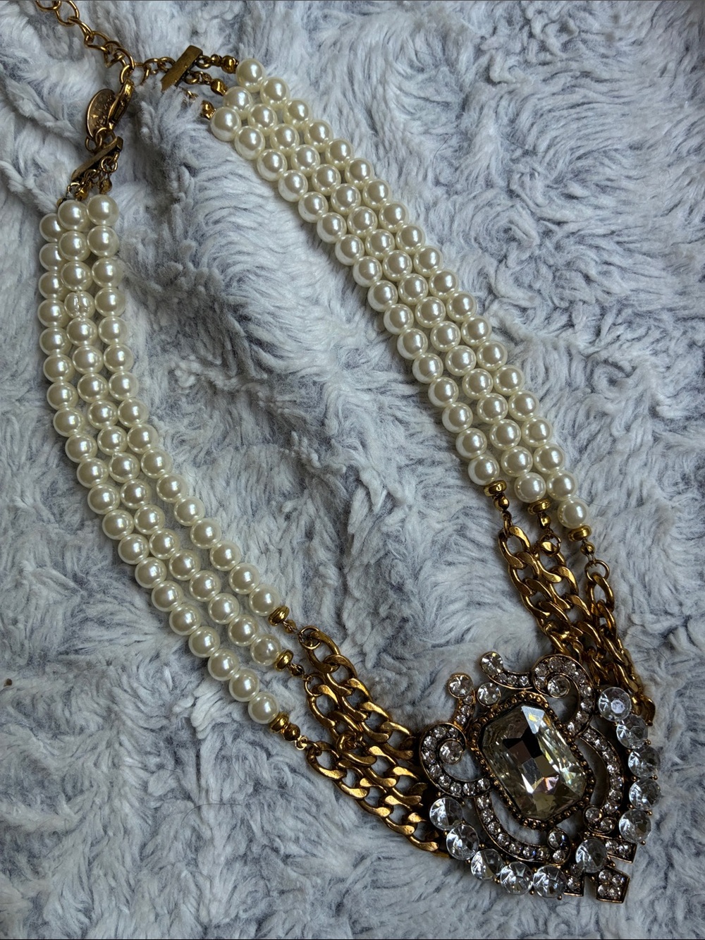 Cära New York Multi Strand Necklace…
talk about a statement piece!!!!!!